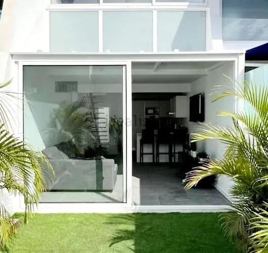 Del Sol * 普拉亚戴尔雷安格莱斯